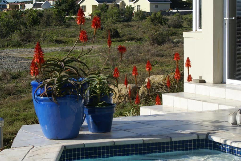 At The Rocks Guesthouse Langebaan Exterior foto